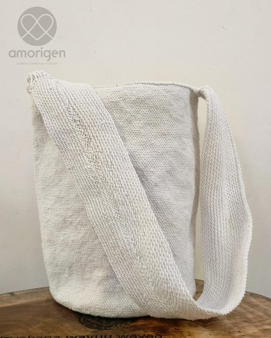 MEDIUM ARHUACA BACKPACK - PATH OF WISDOM 02