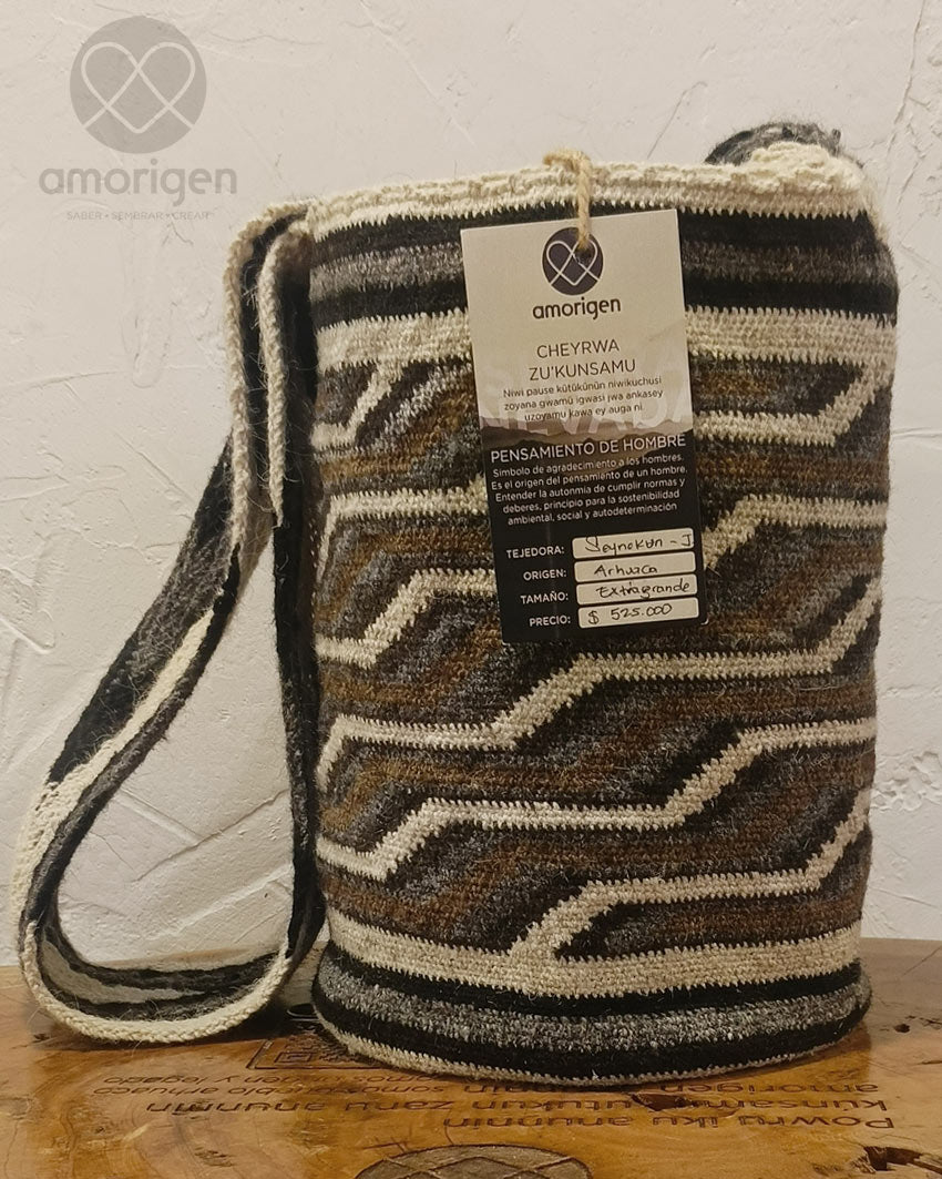 SMALL ARHUACA BACKPACK - TREE LEAVES 02