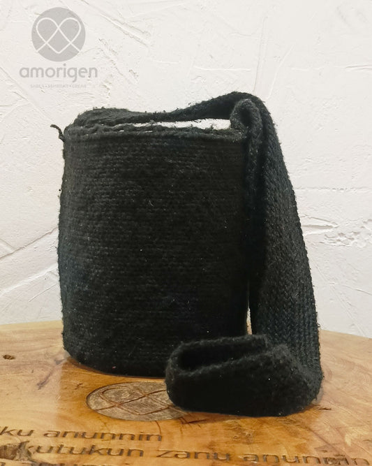 MOCHILA KANKUAMO PEQUEÑA - NEGRA