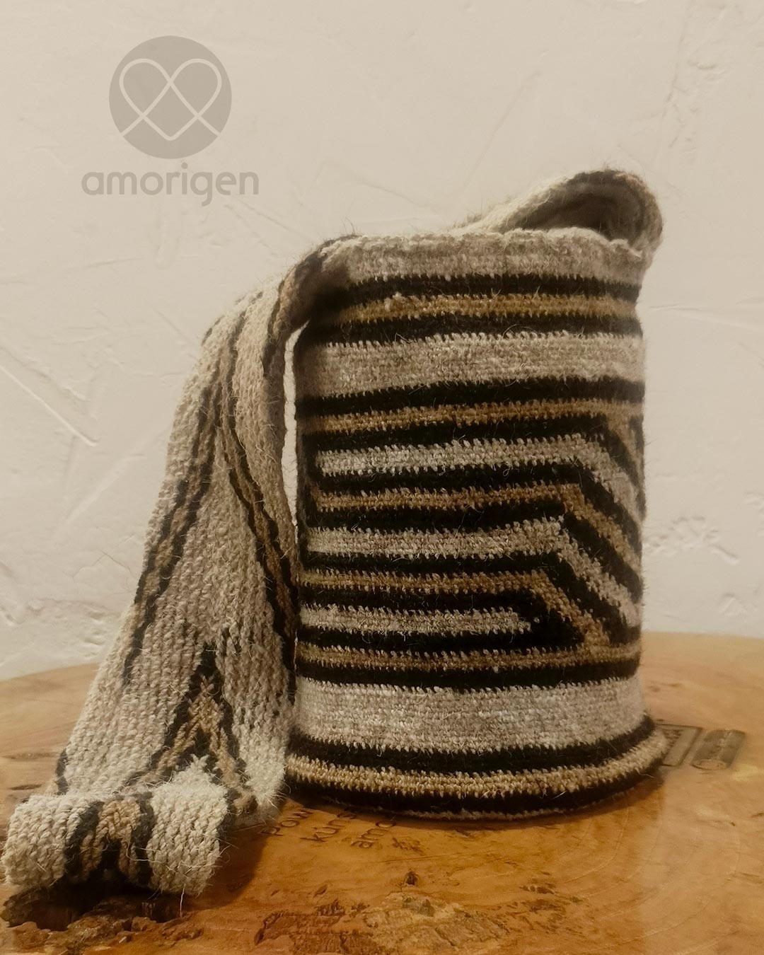 MOCHILA ARHUACA MEDIANA - PENSAMIENTO DE HOMBRE